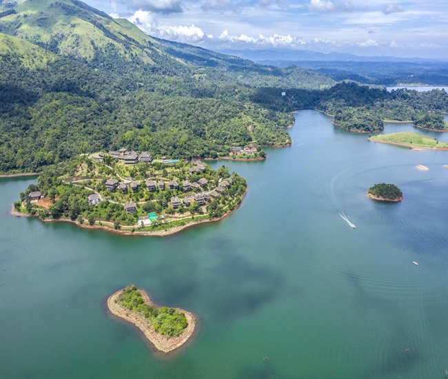 Mountain shadows resort wayanad37