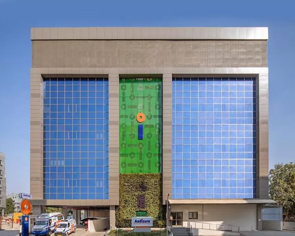 Aadicura Superspeciality Hospital Vadodara | Hospital in Vadodara