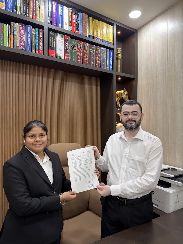 Advocate Nitesh Manchanda | Legal Yug Law Firm | Divorce, Matrimonial & Family, Civil, Criminal, RERA Lawyer in Gurgaon