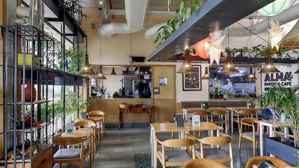 Alma Bakery & Cafe Noida sector 104