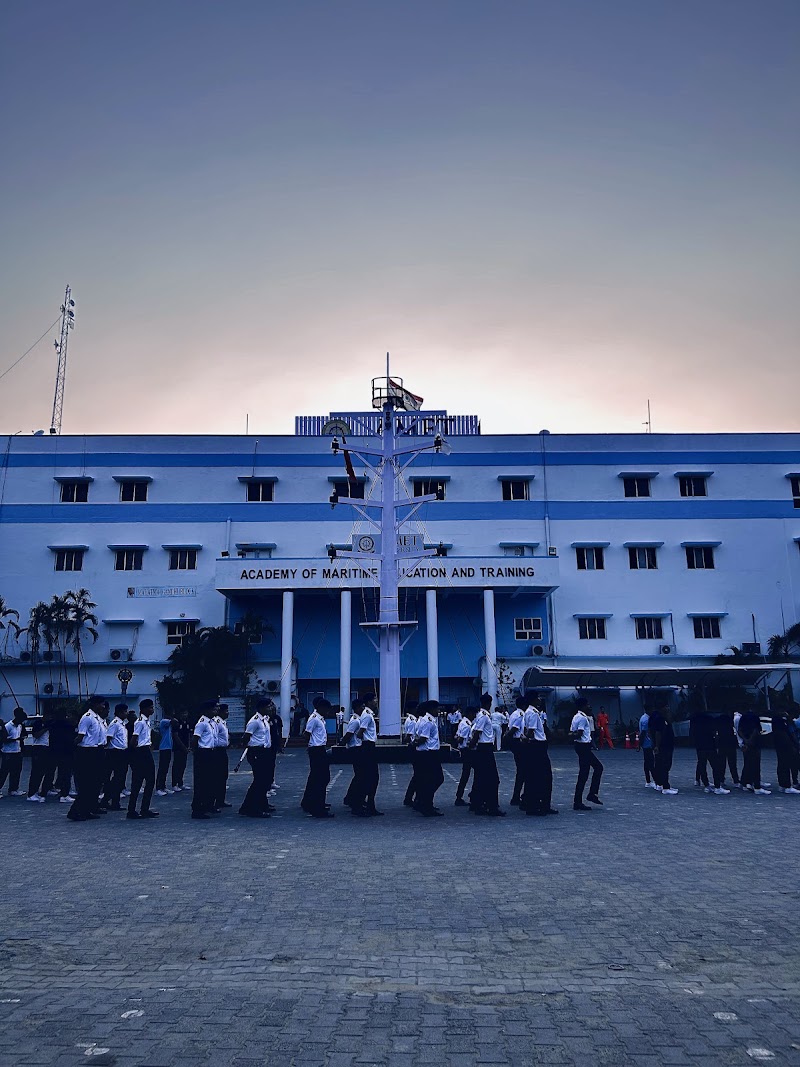 Amet University