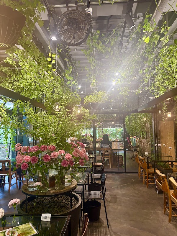 Aoyama Flower Market Green House