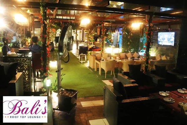 Bali's Rooftop Lounge