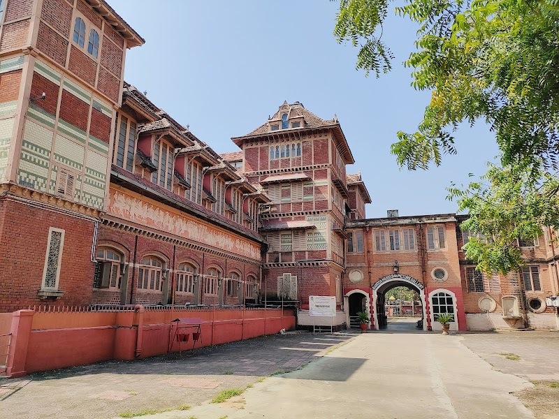 Baroda museum sound and light show