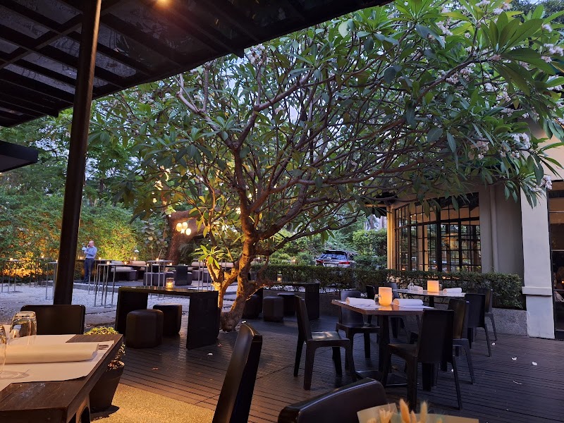 Blackbird Makati