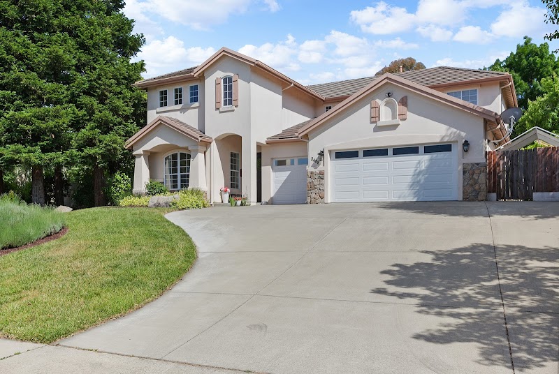 Bond Real Estate Group / eXp Realty of California, Inc / Jay Bond DRE#01823529