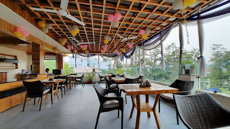 Cafe Rivea