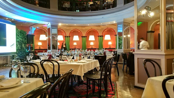 Cafe Tchaikovsky