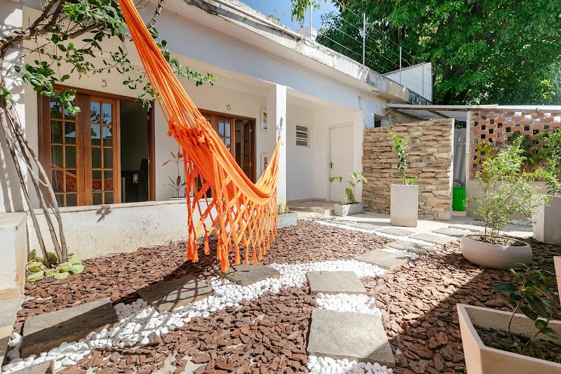 casaJOMO - Hotel & Retreats in Rio