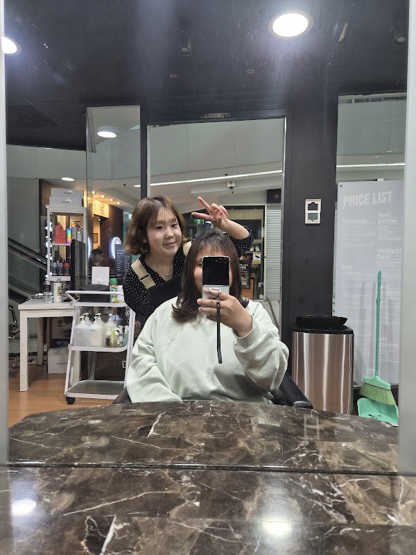 Chloe Hair & Beauty