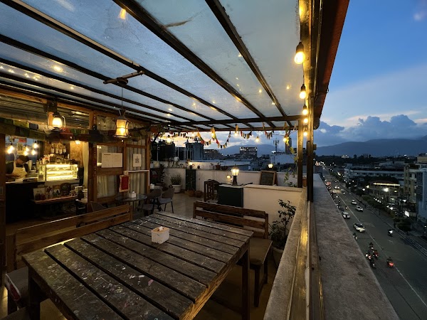 Coffee & Art Cafe