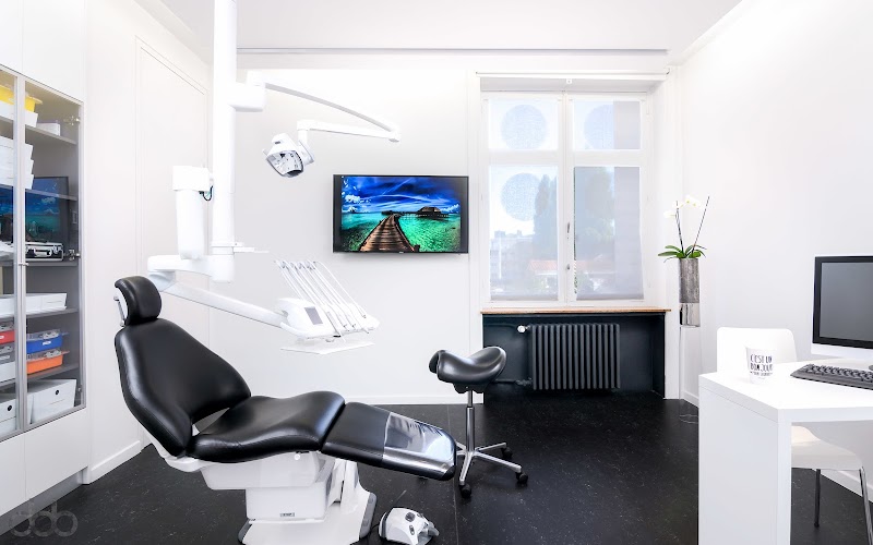 DENTAL OFFICE BRUSSELS