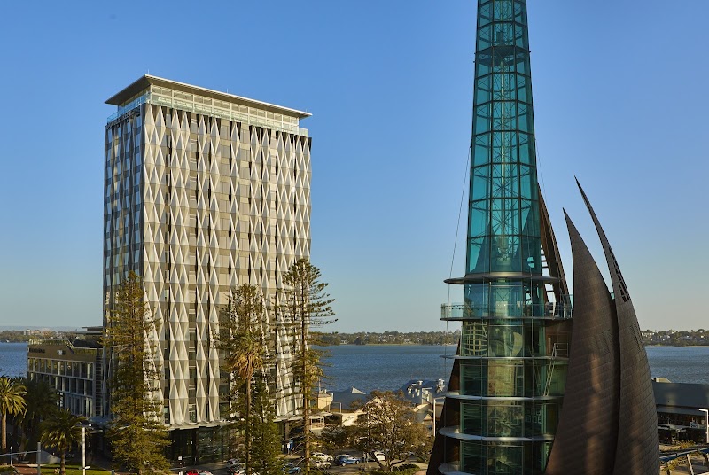 DoubleTree by Hilton Perth Waterfront