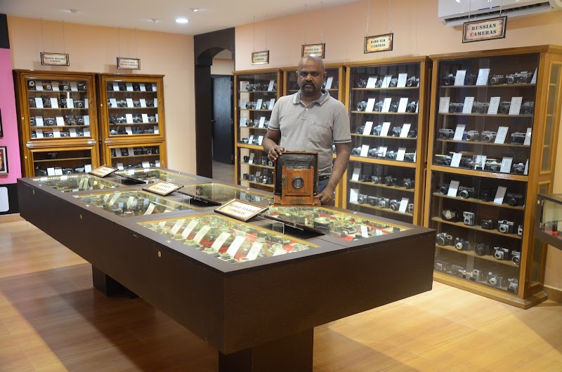 DR. ARUN’S PHOTOGRAPHY AND VINTAGE CAMERA MUSEUM