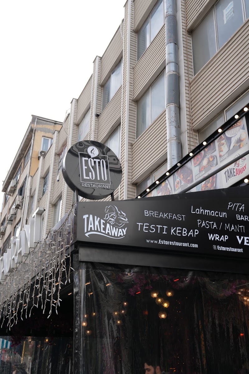 Esto Restaurant