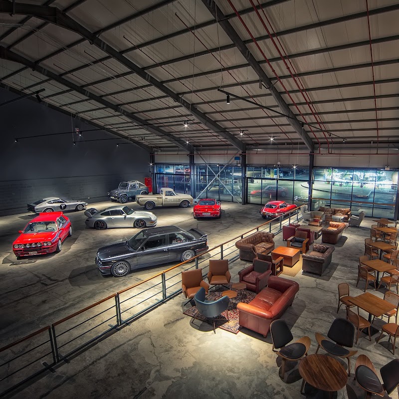 Flat12 Cafe