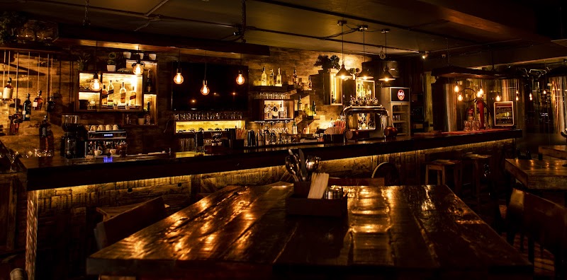 Folks - Pub & Brewery