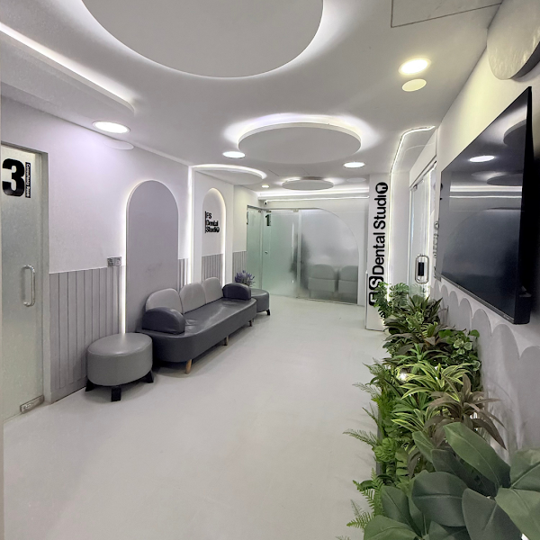 FS Dental Studio