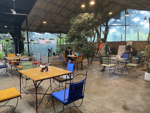G-Shot Coffee Roastery & Cafe