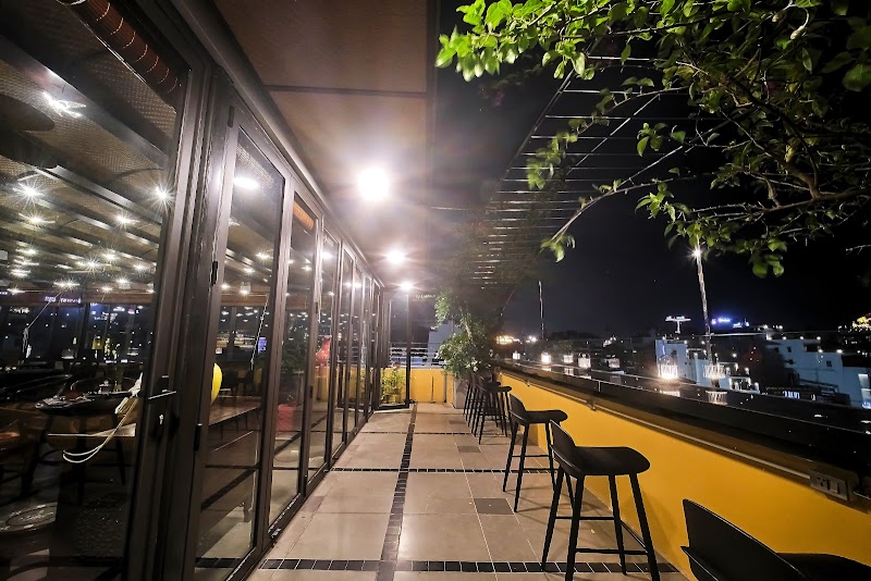 Hanoi Lion Boutique Hotel