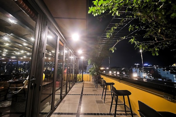 Hanoi Lion Boutique Hotel