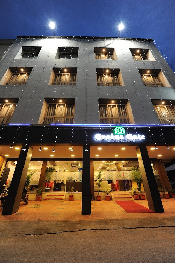 Hotel Greens Gate