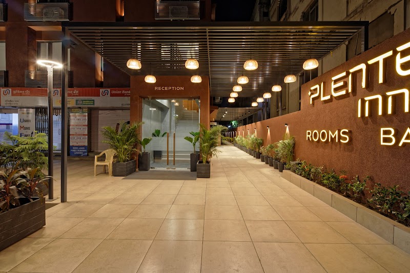 Hotel Plenteous Inn