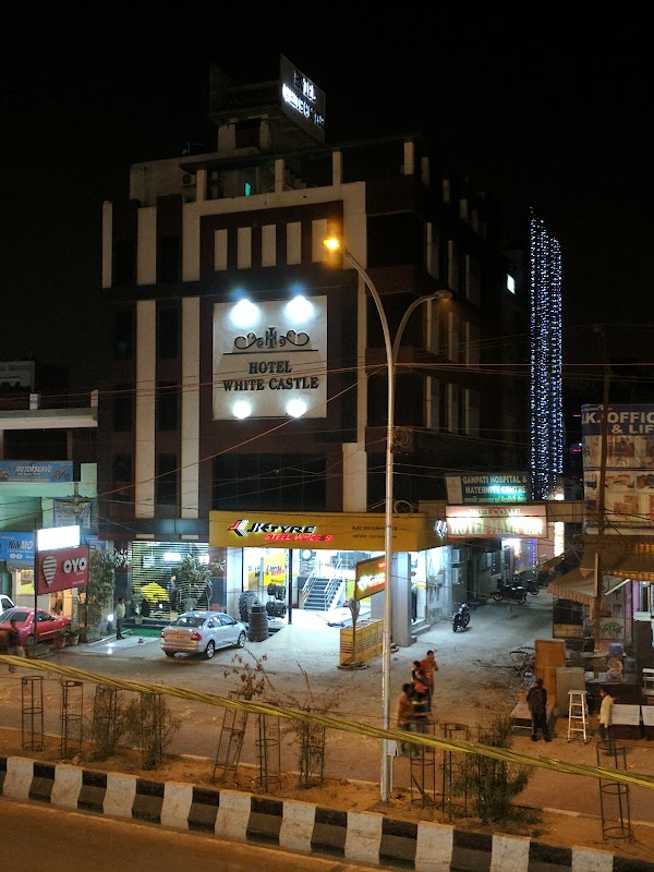 Hotel White Castle
