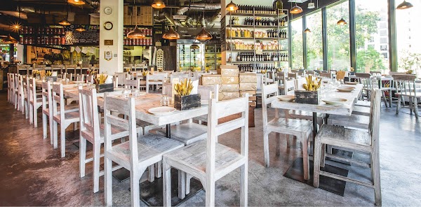 iO Italian Osteria - HillV2 (Singapore)