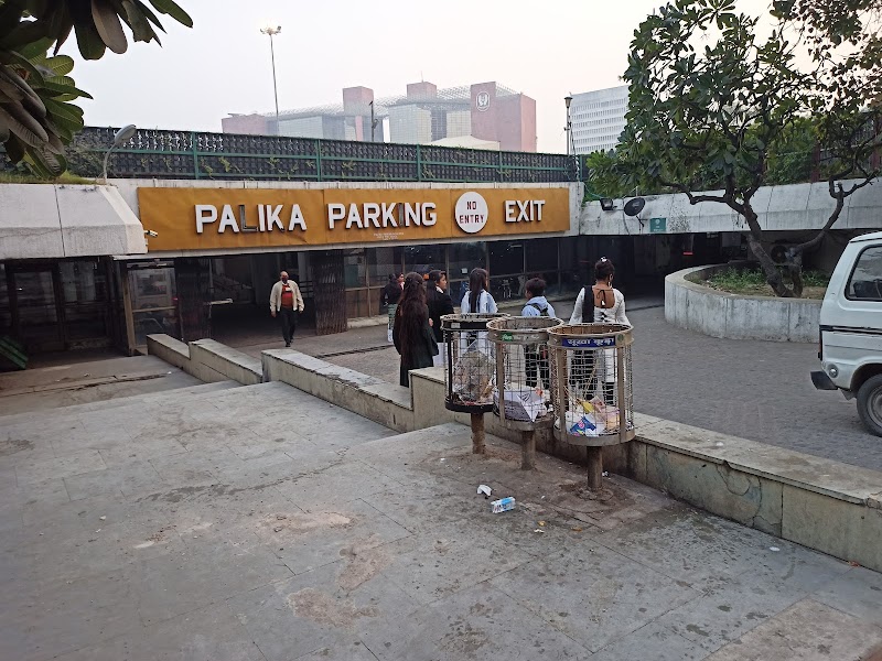 Janpath Market