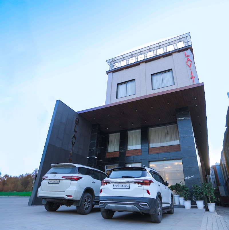 Lavit Hotel