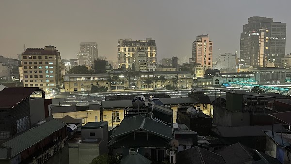 Lighthouse & Rooftop | Khách sạn Hà Nội gần Văn Miếu