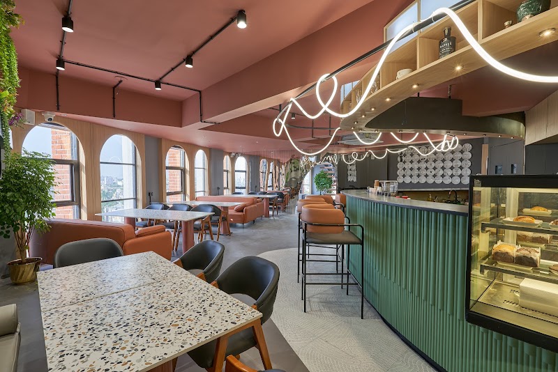 Lionize Restro Cafe