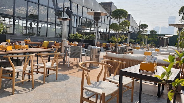 Local Cafe Noida
