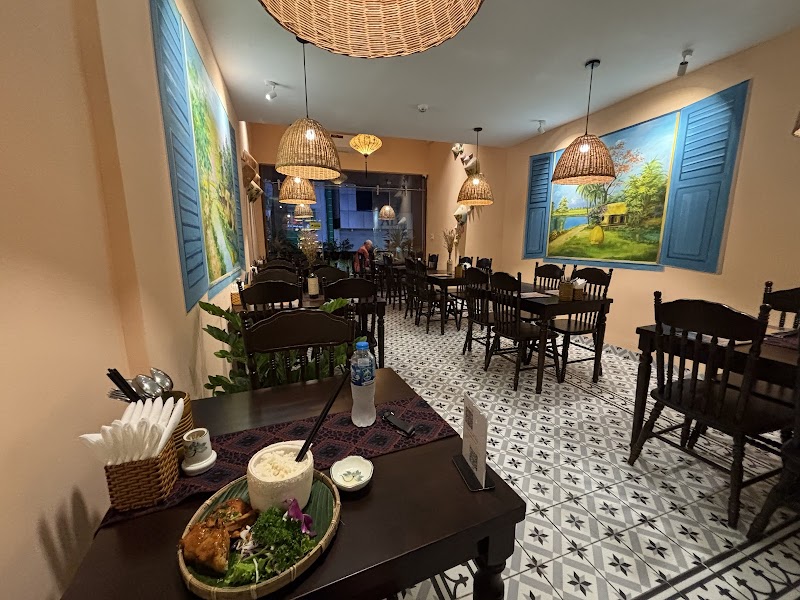 Madame Thao Restaurant - Vietnamese Fusion & Vegan Food