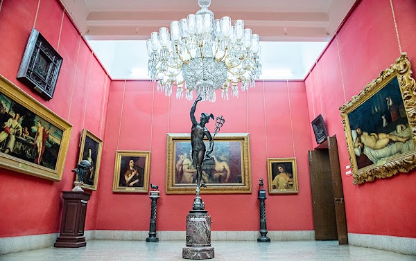 Maharaja Fatehsinh Museum