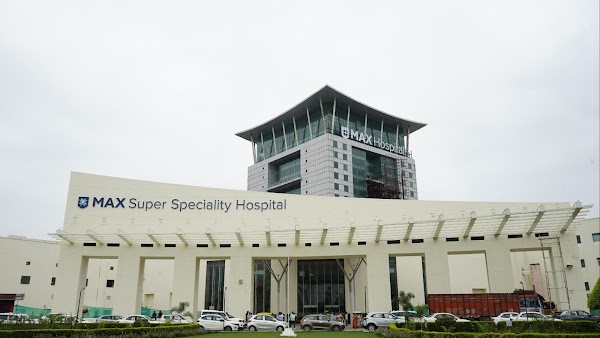 Max Super Speciality Hospital Lucknow
