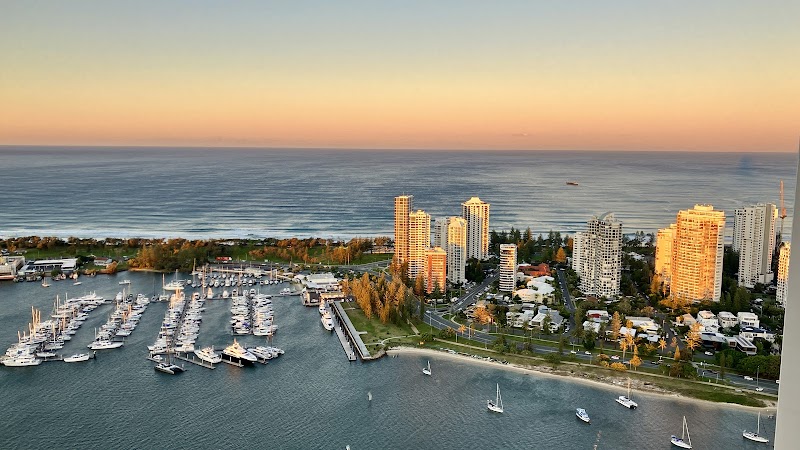 Meriton Suites Southport