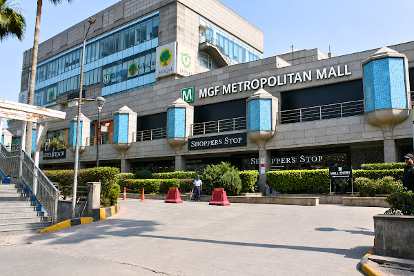 MGF Metropolitan Mall