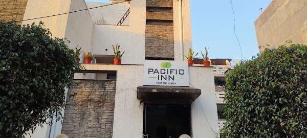 Pacific Inn Huda City Centre