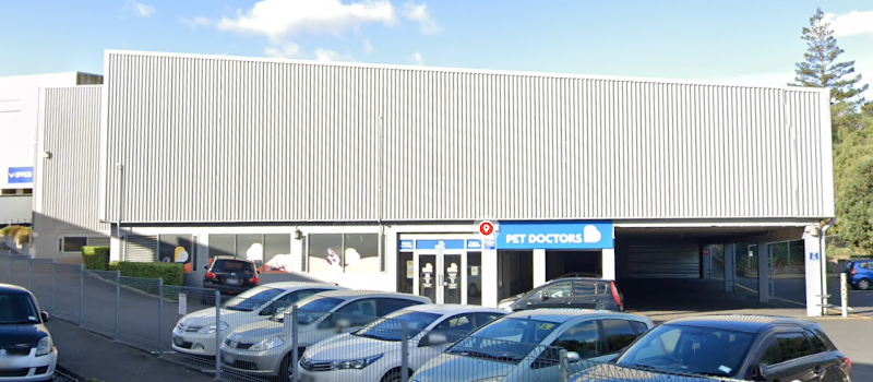 Pet Doctors St Lukes & Exotics Centre