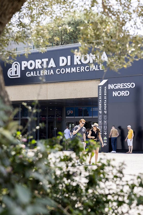 Porta di Roma