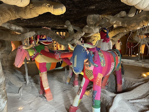 Rag Doll museum, Rock garden