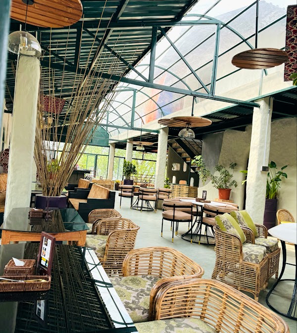 Relax Kitchen & Bar