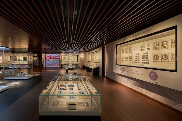 Rezwan Razack’s Museum of Indian Paper Money
