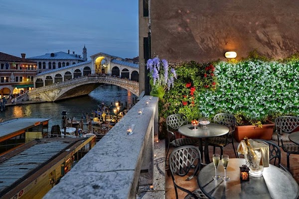 Rialto Unique Venice Experience