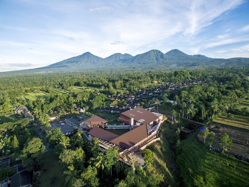 Secret Garden Village