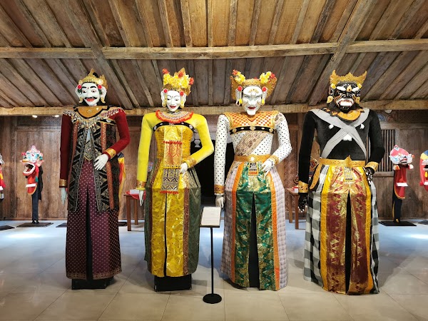 Setia Darma House of Mask and Puppets
