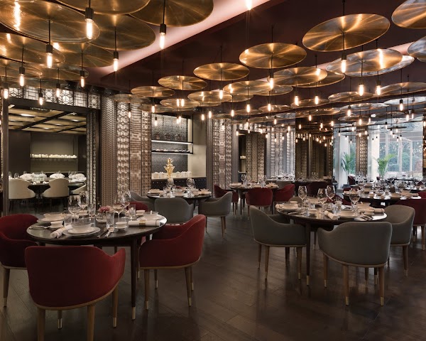 Shang Palace
