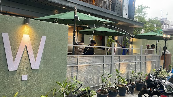Sidewalk Cafe | Gomti Nagar Lucknow